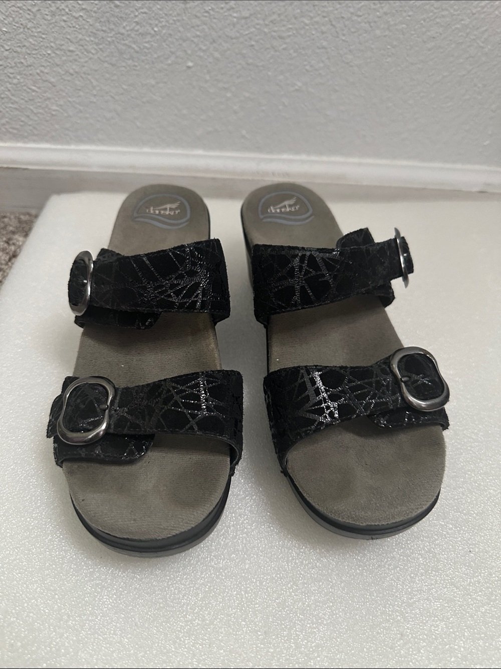 Dansko Black Patent Buckle Slide Sandals